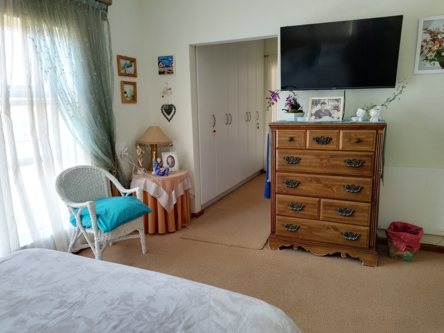 2 Bedroom Property for Sale in Reebok Western Cape